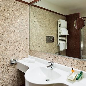 Camera familiare con letto king size